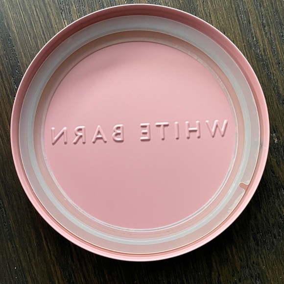 White Barn Champagne Toast Candle - Picture 7 of 10